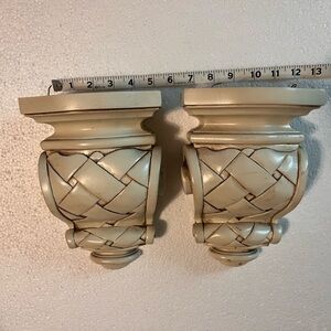 Solid wood corbel: 6”W x 9”H x 4”D.  Ready to hang or use as book ends.